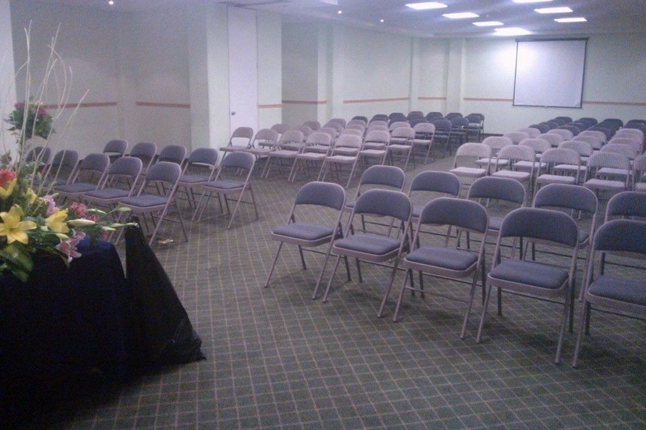 Mision Leon Hotel Bagian luar foto